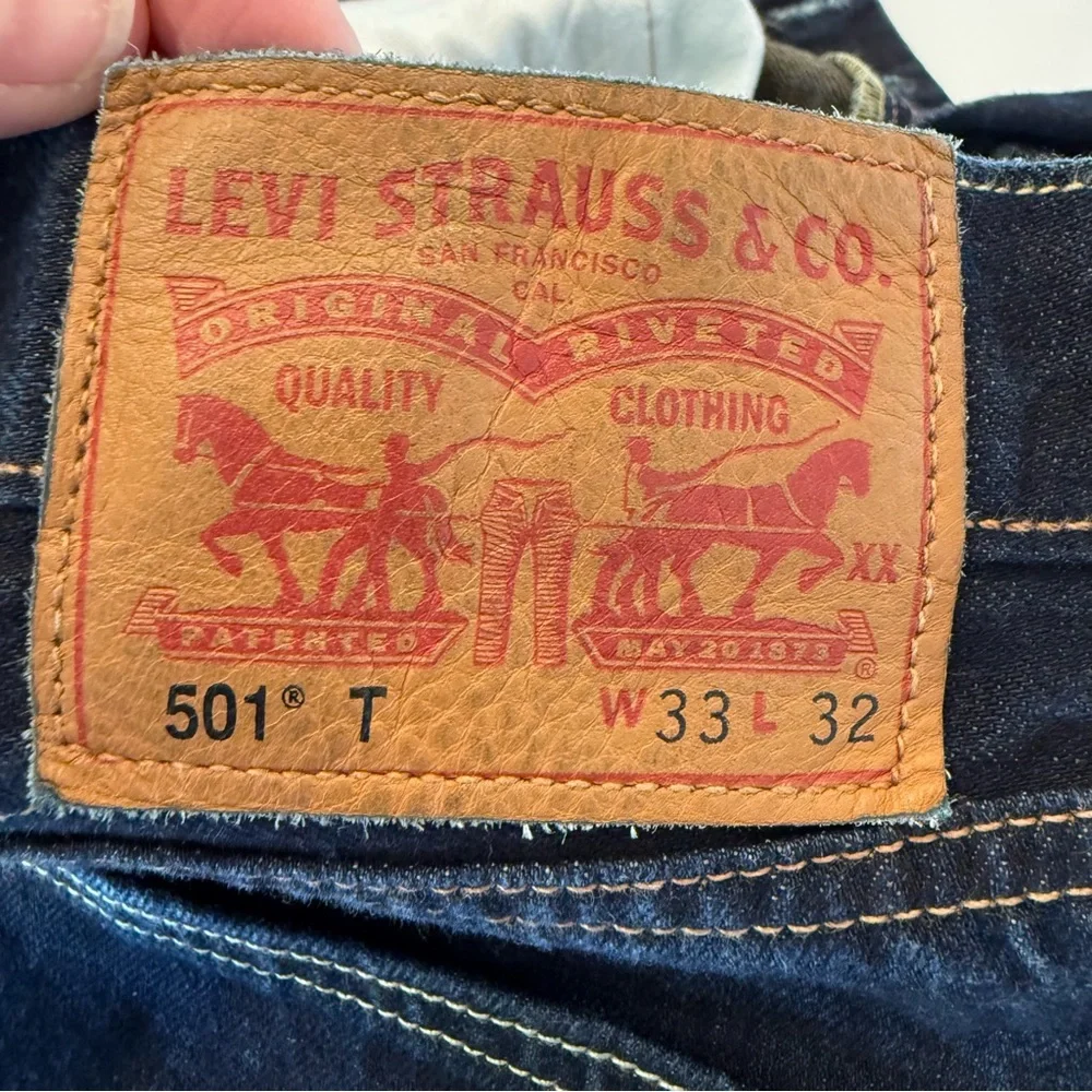 Levis stylish dark